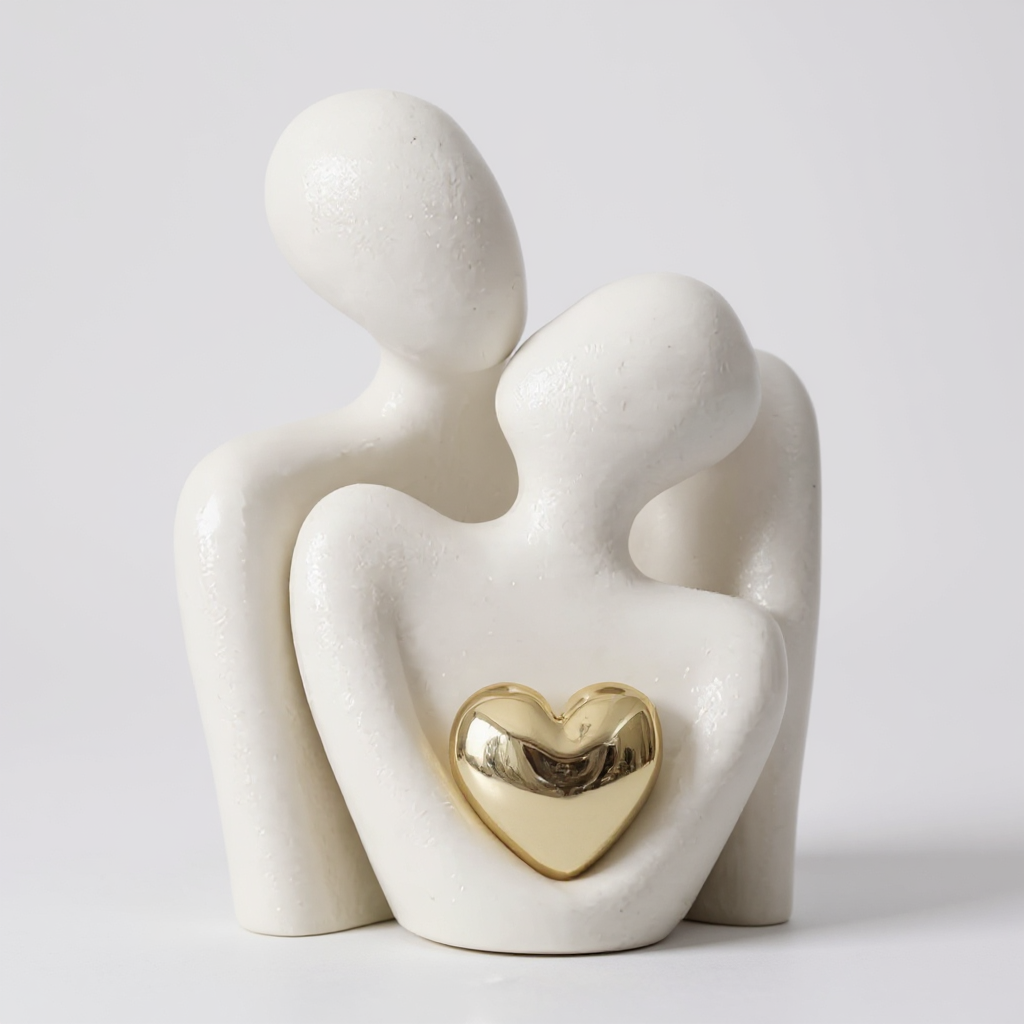 Estatua de cerámica de una pareja de mup 